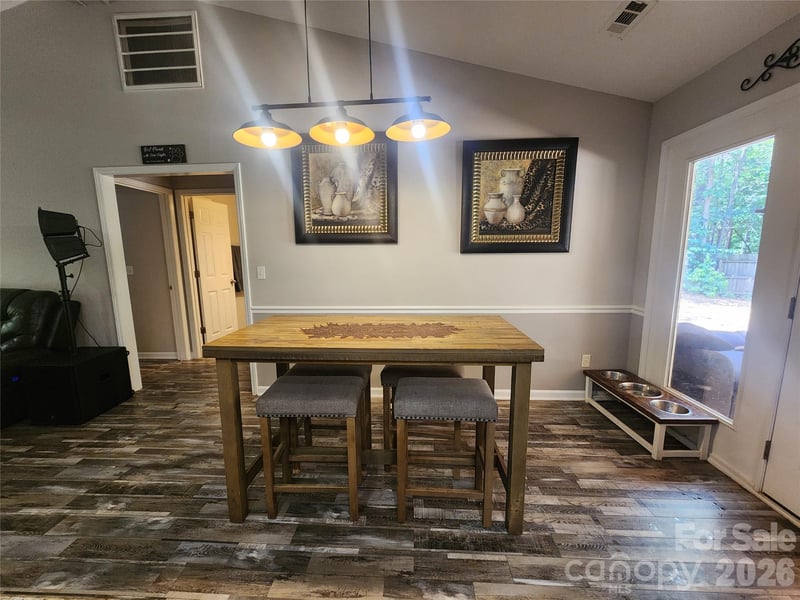 8003 Hope Ln, Waxhaw, NC 28173