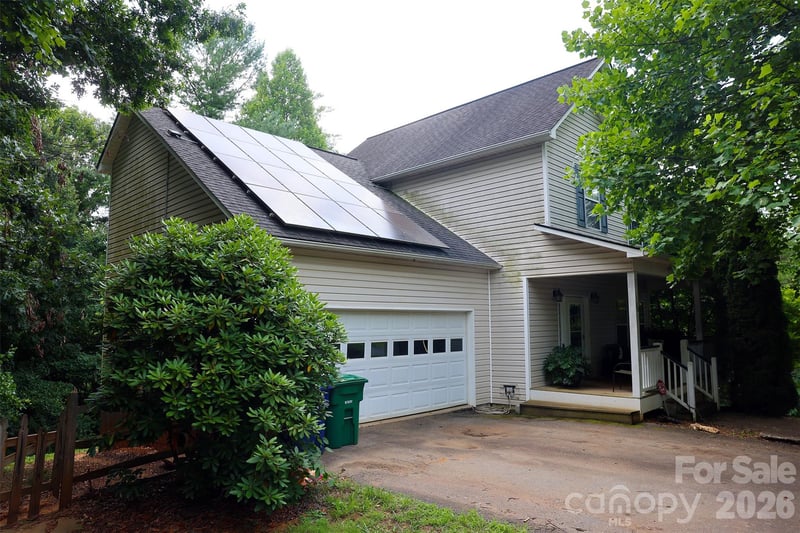 30 Double Brook Dr, Weaverville, NC 28787
