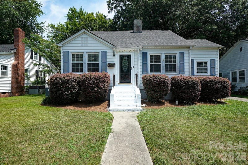 512 8th Ave, Gastonia, NC 28052