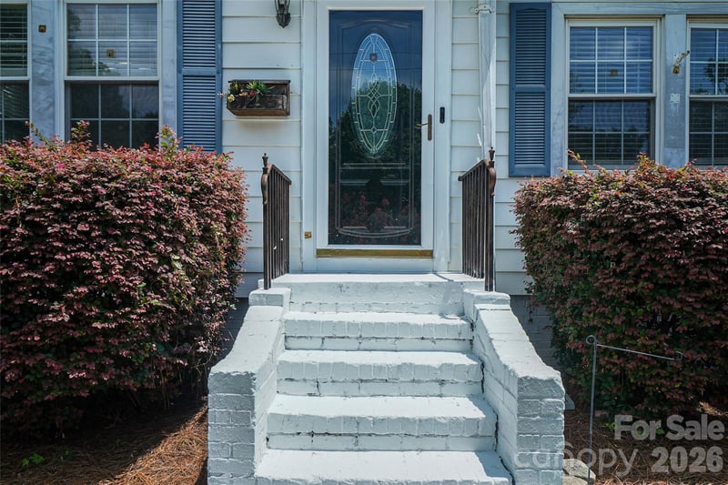 512 8th Ave, Gastonia, NC 28052