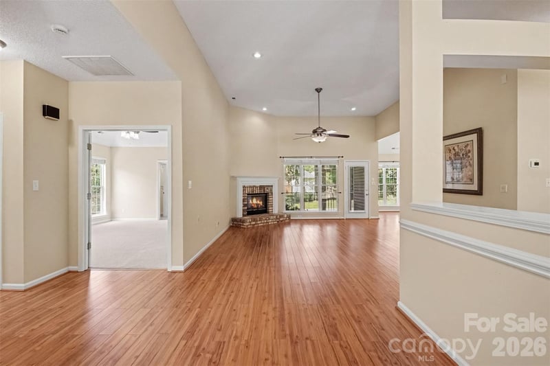576 Gatsby Pl, Concord, NC 28027