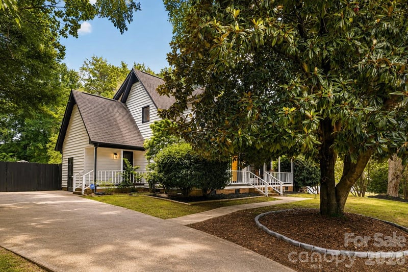 8055 Tifton Rd, Charlotte, NC 28226