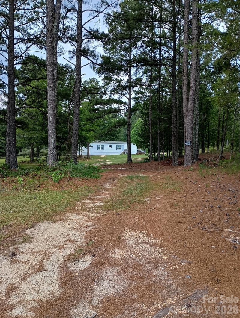 9270 Taxahaw Rd, Jefferson, SC 29718