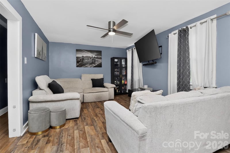 1336 Parkview Cir, Salisbury, NC 28144