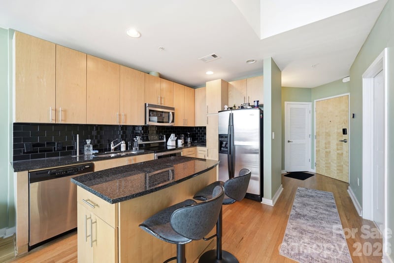 210 Church St, Charlotte, NC 28202