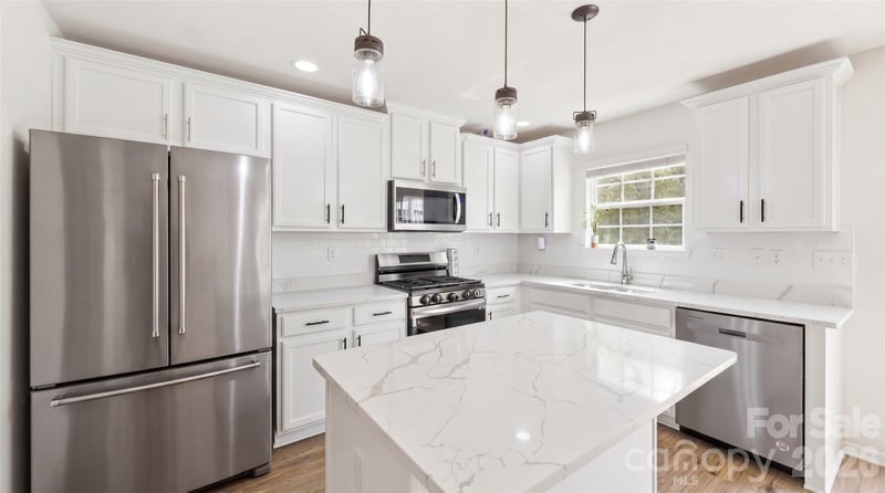 4715 Mcclure Rd, Charlotte, NC 28216
