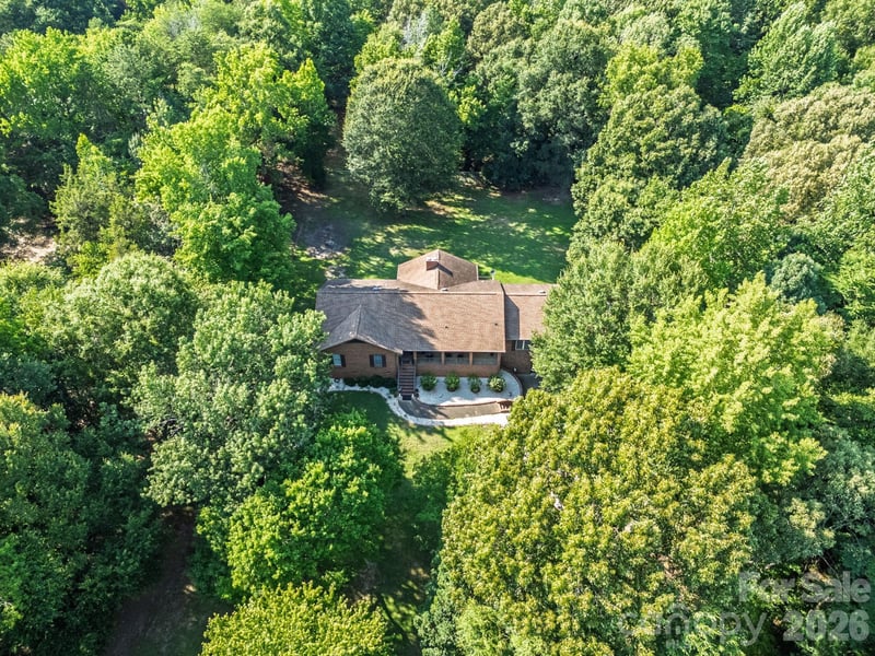 15920 Youngblood Rd, Charlotte, NC 28278