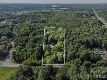15920 Youngblood Rd, Charlotte, NC 28278