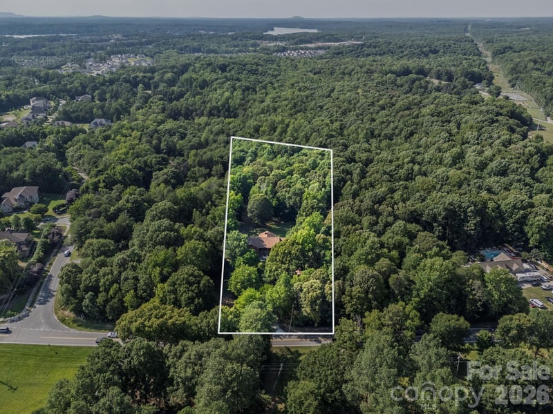 15920 Youngblood Rd, Charlotte, NC 28278