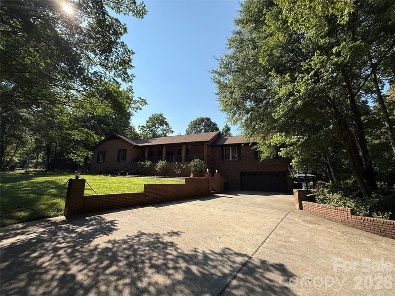 15920 Youngblood Rd, Charlotte, NC 28278
