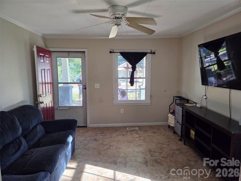 174 Cannon Ave, Concord, NC 28025