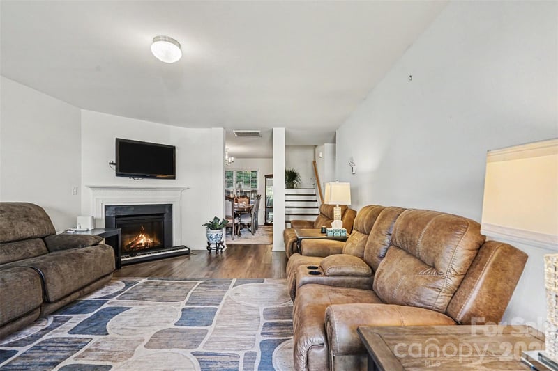 8920 Red Clay Ln, Charlotte, NC 28269