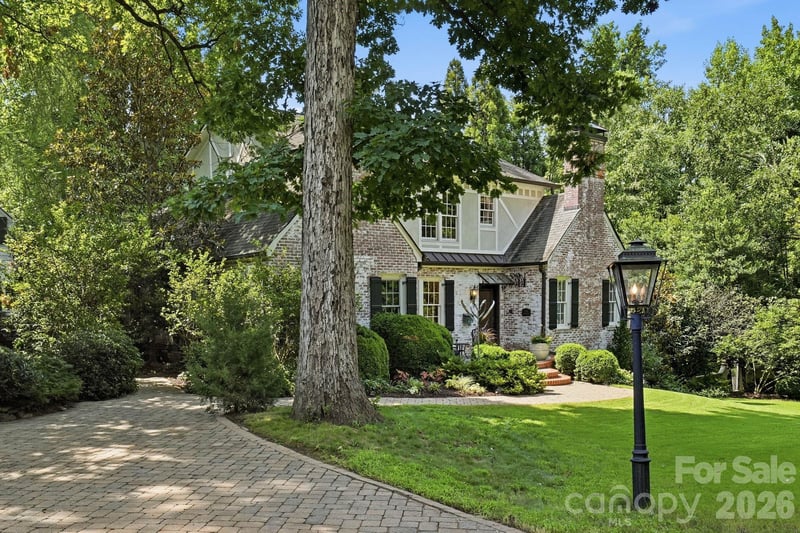 2700 Belvedere Ave, Charlotte, NC 28205