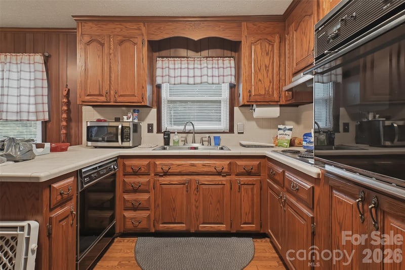 112 Annadelle Ave, Bessemer City, NC 28016