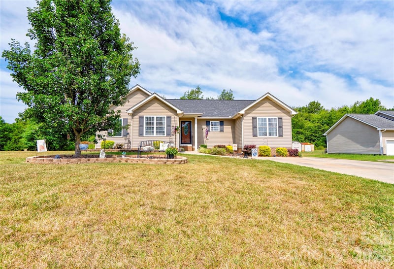 201 Black Rock School Rd, Cherryville, NC 28021