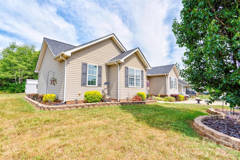 201 Black Rock School Rd, Cherryville, NC 28021