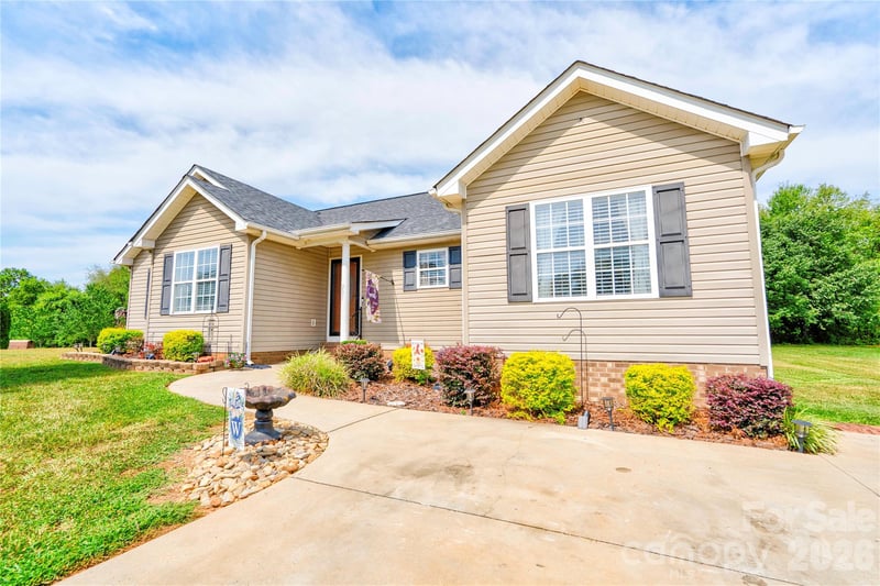 201 Black Rock School Rd, Cherryville, NC 28021