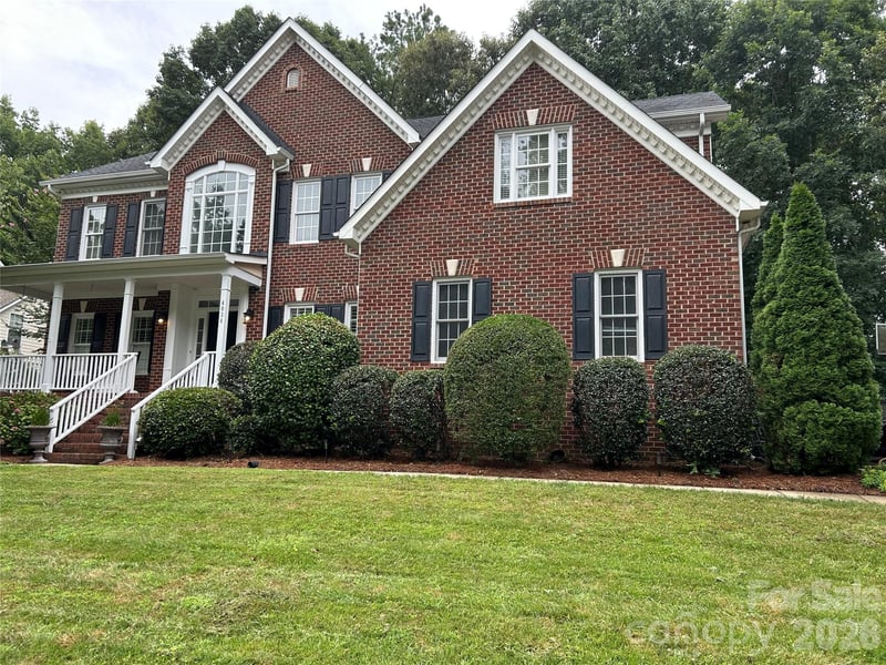 4034 Nicole Eileen Ln, Charlotte, NC 28216