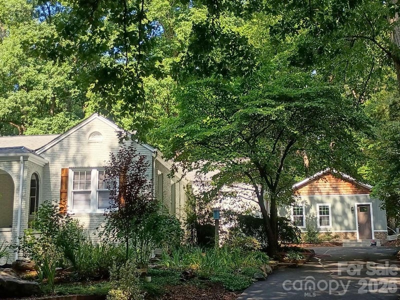 403 Cannon Blvd, Kannapolis, NC 28083