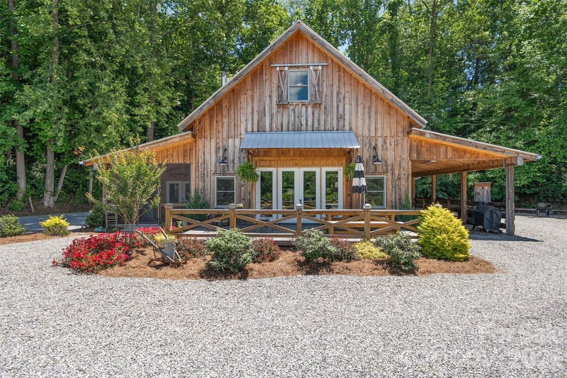 258 Vance St, Waynesville, NC 28786