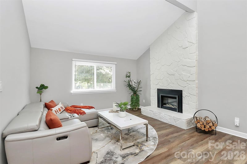 9546 Fairway Ridge Rd, Charlotte, NC 28277