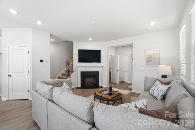 5216 Wyes Oak Ln, Charlotte, NC 28269