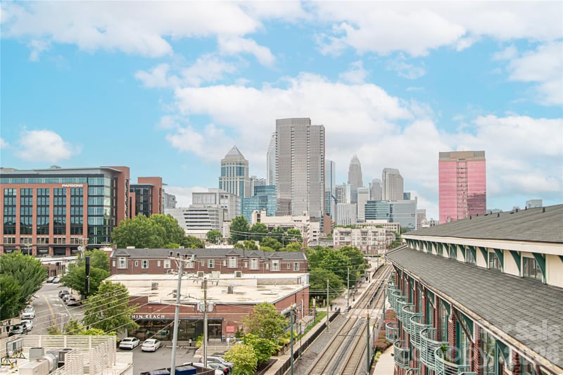 115 Park Ave #313, Charlotte, NC 28203