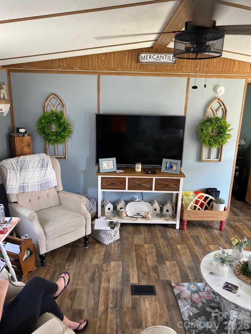 6544 Cleveland St, Kershaw, SC 29067