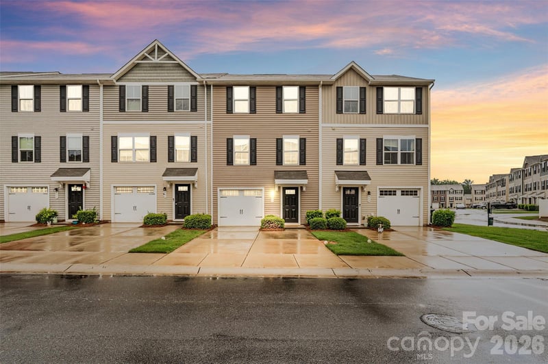 907 Taybyn Rd, Fort Mill, SC 29715