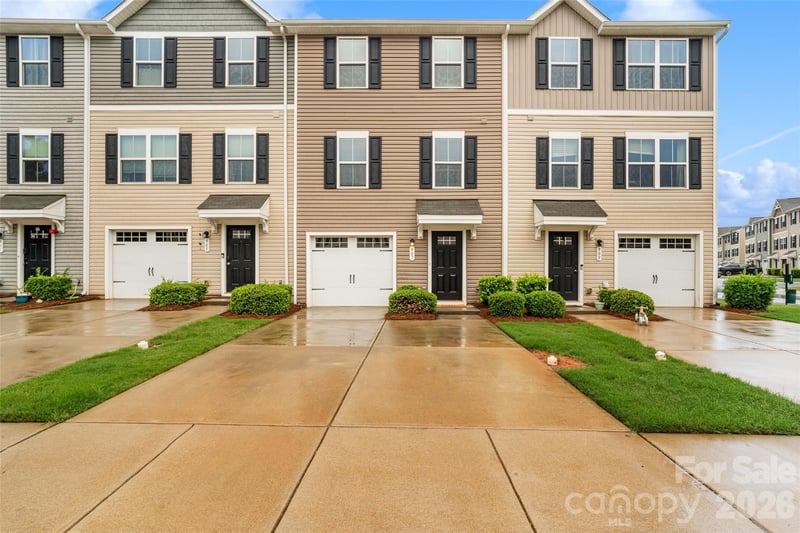 907 Taybyn Rd, Fort Mill, SC 29715