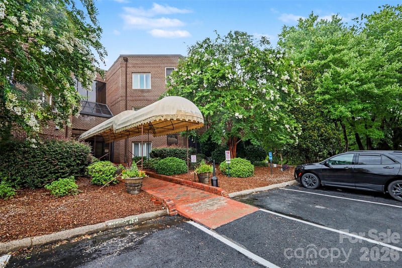 84 Lake Concord Rd #M, Concord, NC 28025