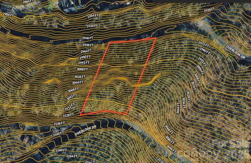 000 Overlook Dr #32, Burnsville, NC 28714