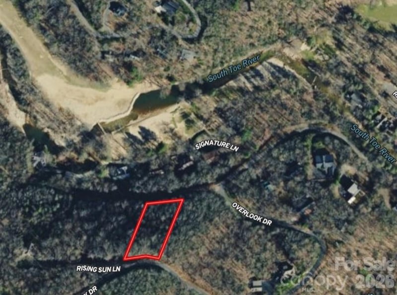 000 Overlook Dr #32, Burnsville, NC 28714