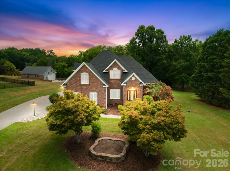 115 Gibbs Rd, Mooresville, NC 28117