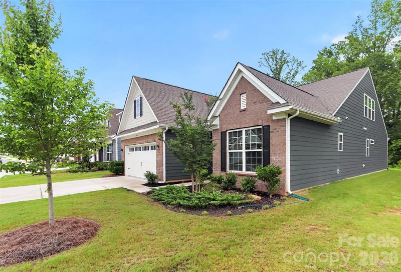 3130 Windhaven Ln, Tega Cay, SC 29708