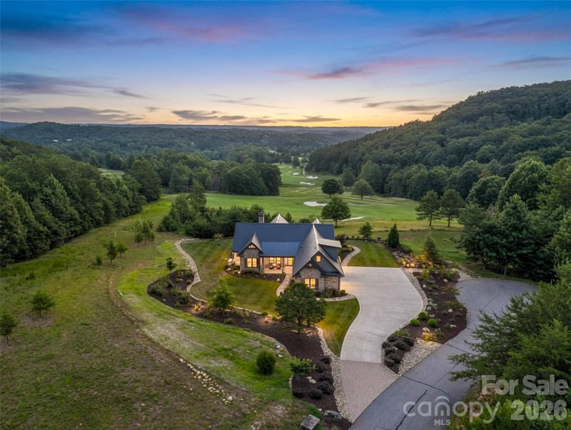 251 Stafford Ln, Mill Spring, NC 28756