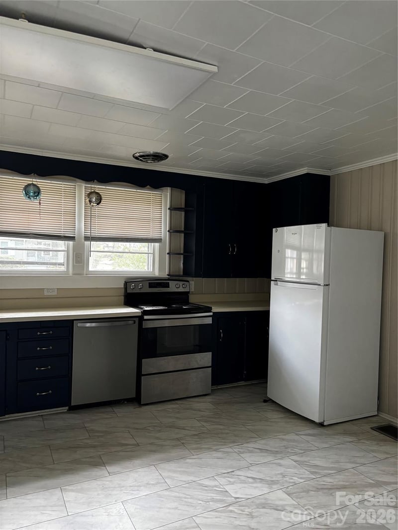 907 Maple Ave, Salisbury, NC 28144