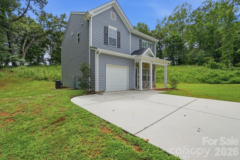 248 Valleybrook Ln, Troutman, NC 28166