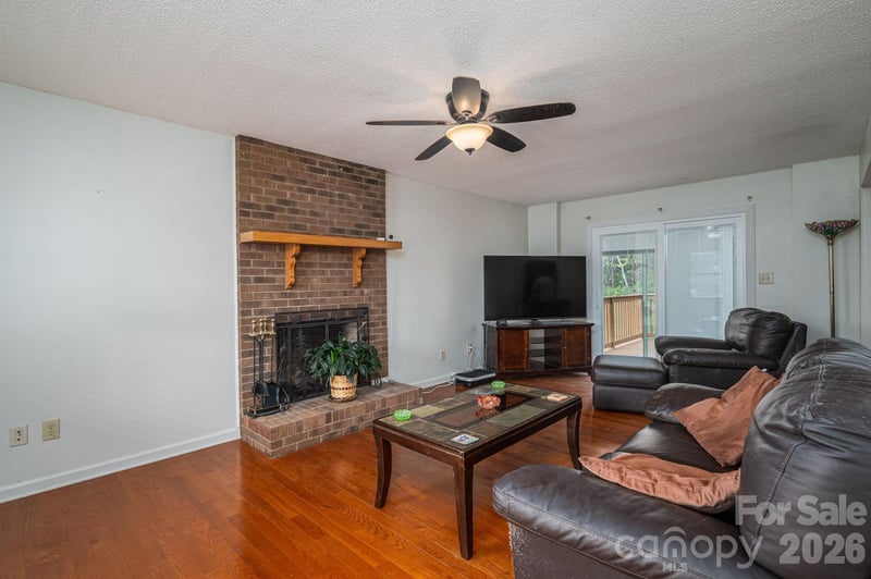 4503 Briarcreek Rd, Maiden, NC 28650