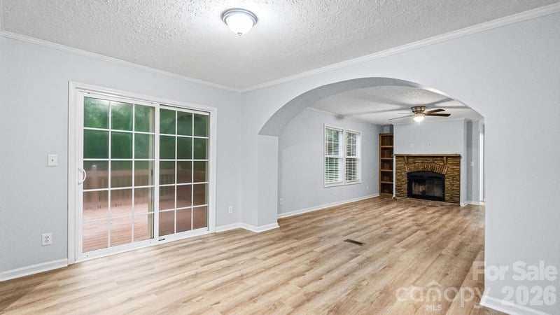 1185 Galway Ln, Clover, SC 29710
