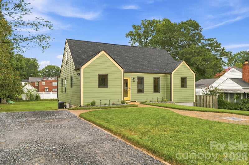 108 Lee Ave, Bessemer City, NC 28016