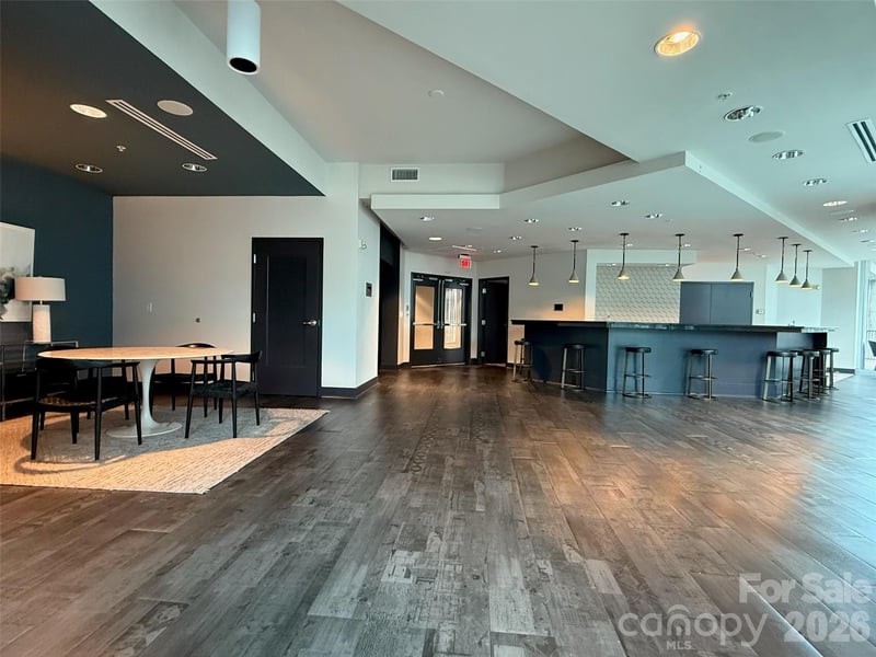 210 Church St #2608, Charlotte, NC 28202