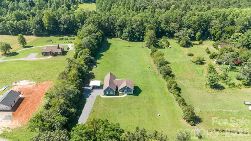 3154 43rd Ave, Hickory, NC 28601