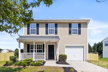2141 Mallard Pointe Dr, Kannapolis, NC 28083