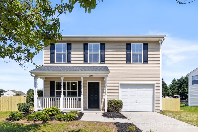 2141 Mallard Pointe Dr, Kannapolis, NC 28083