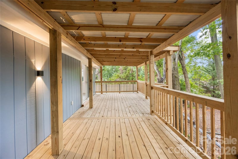 2087 Marquesas Ave, Tega Cay, SC 29708