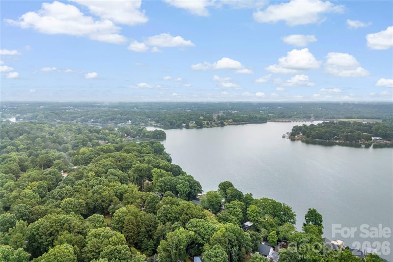 2087 Marquesas Ave, Tega Cay, SC 29708