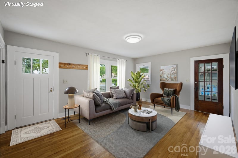 1909 2nd Ave, Hickory, NC 28602