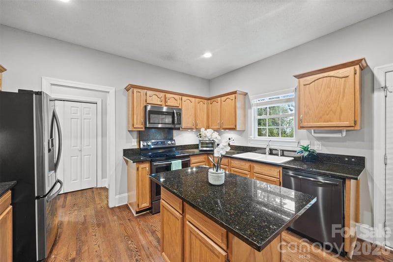 4037 Bamborough Dr, Fort Mill, SC 29715