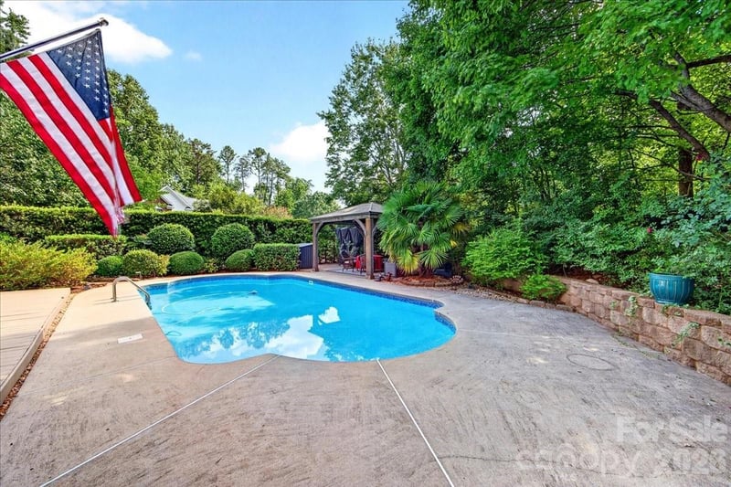 1308 Rockfish Dr, Matthews, NC 28105